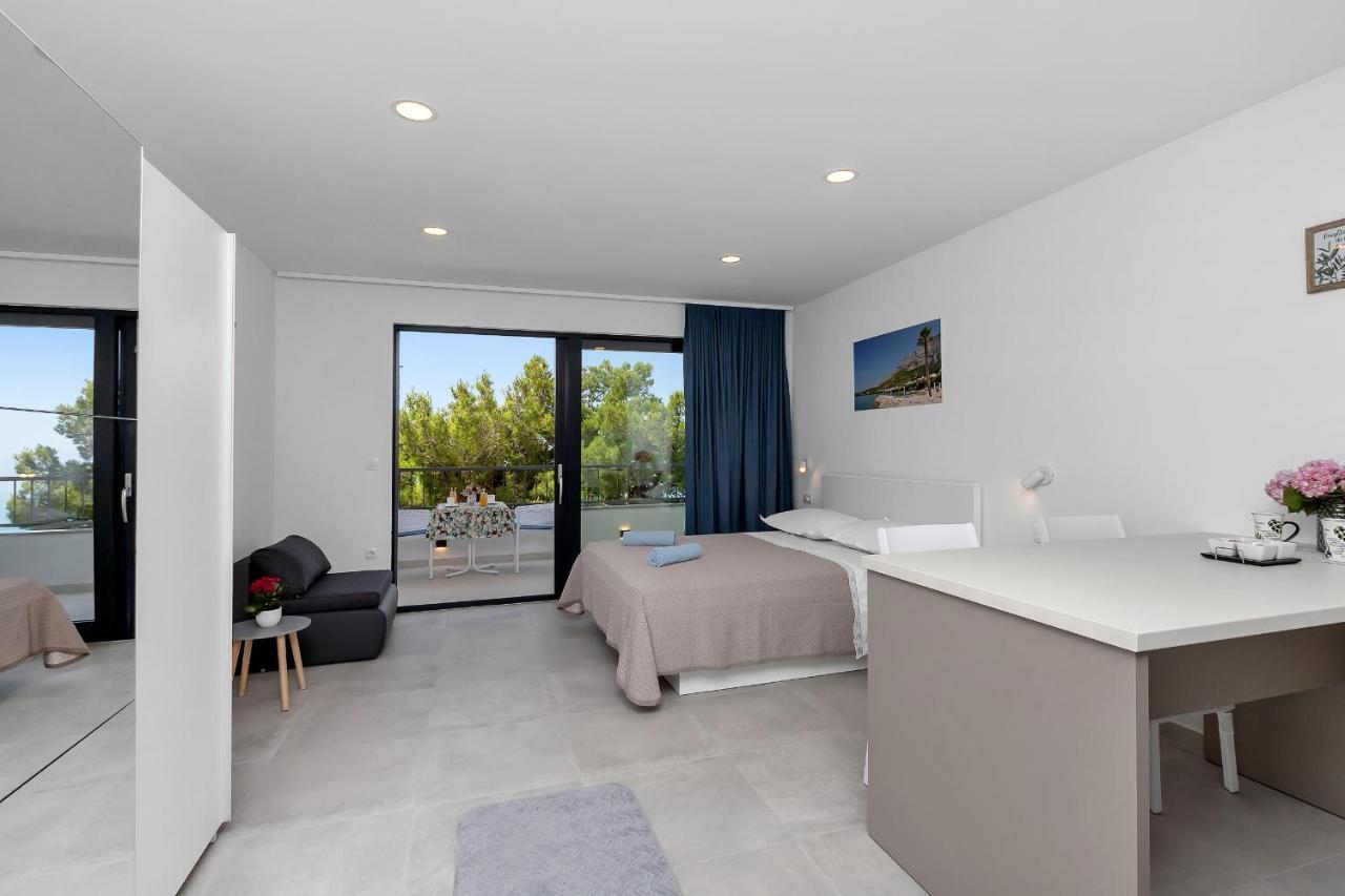 Central Beach Apartments Tucepi Exterior photo
